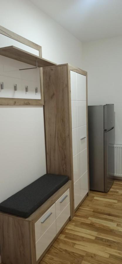 Lux Apartment 12 Center, Free Parking Ni Kültér fotó